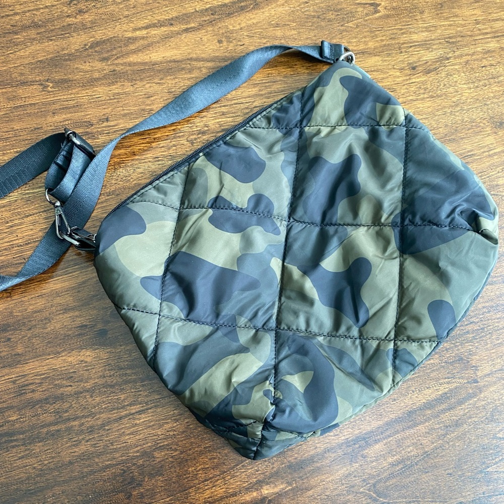 puffy quilted crossbody